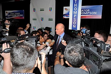 Former U.S. Senator and debate participant Fred Thompson addresses reporters in the spin room following a Republican presidential primary debate in 2007. Fred Thompson in spin room.jpg
