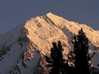 <span class="mw-page-title-main">Ganalo Peak</span> Mountain in Pakistan