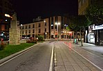 Gandia, avinguda del marqués de Campo de nit.jpg