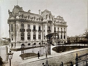 Palatul în perioada Belle Époque (1877-1916), înainte de construirea blocului de la intersecția Căii Victoriei cu Strada Frumoasă
