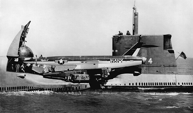 USS Tunny wystrzeliwuje pocisk Regulus I (ok. 1956)