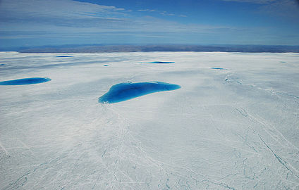 Supraglacial lakes