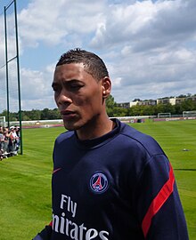 Hoarau during a training session with Paris Saint-Germain in 2011 Guillaume Hoarau 20110724.jpg