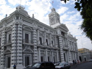 Hermosillo palacio.jpg