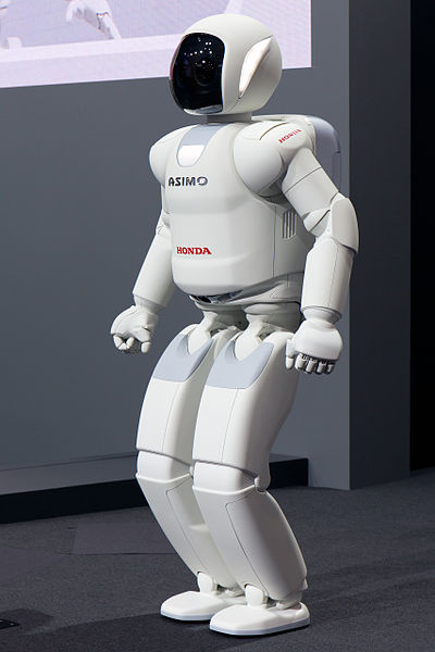 File:Honda ASIMO (ver. 2011) 2013 Tokyo Motor Show.jpg