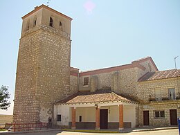Iglesia y campanario en Corpa.jpg