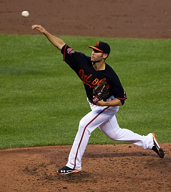 Arrieta pitching for the Orioles in 2012