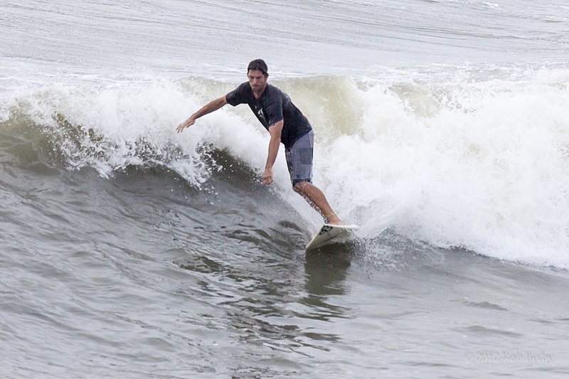 File:JaxPier Surf 9-9-12-8900 (7966160648).jpg