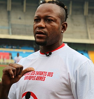 <span class="mw-page-title-main">Joël Kimwaki</span> Congolese footballer (born 1986)