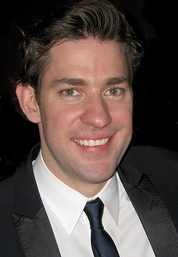 Image: John Krasinski and Josh Wood (cropped)