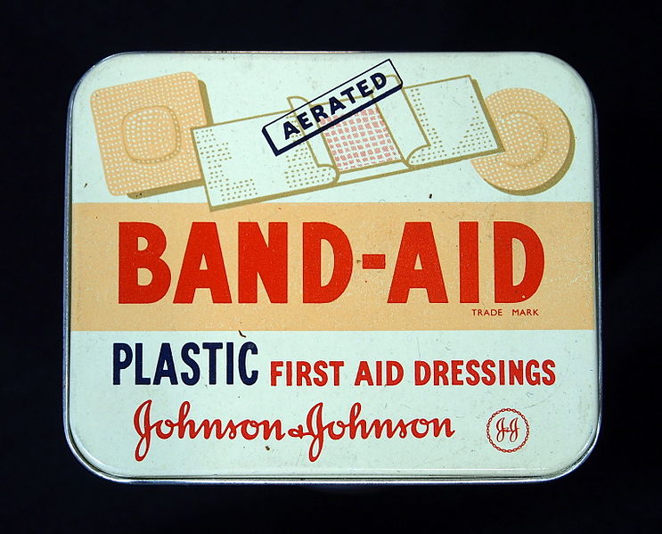 File:Johnson&Johnson Band-Aid tin, pic3.JPG