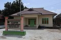 Bahasa Indonesia: Kantor kepala kampung Samburakat, Kecamatan Gunung Tabur, Kabupaten Berau, Kalimantan Timur. English: Samburakat village office in Gunung Tabur subdistrict, Berau Regency, East Kalimantan, Indonesia.