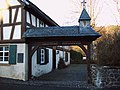 children's home, entrance