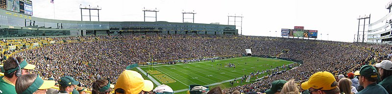 File:Lambeau Field panorama.jpg