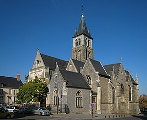 Édifice Église: Historique, Fonctions des lieux de culte, Architecture