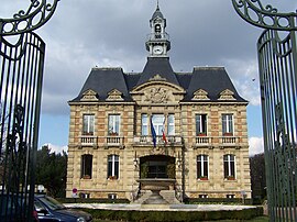 The town hall in Le Vésinet