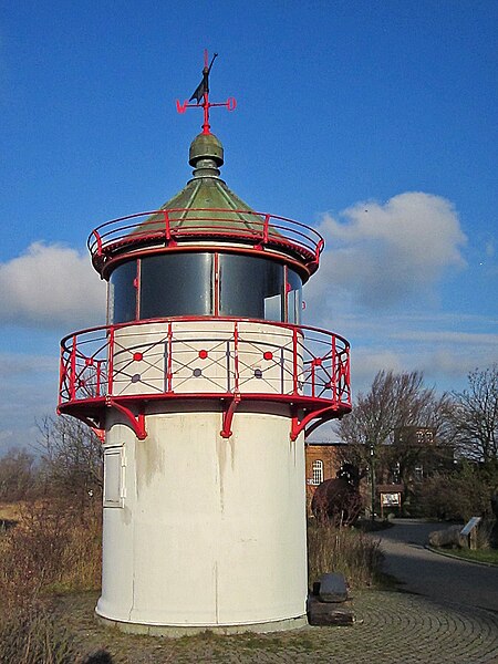 File:Leuchtturm Ranzow Kap Arkona.jpg