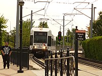 Trajno alproksimiĝante al Liberty State Park-stacio