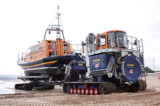 <span class="mw-page-title-main">Shannon Launch and Recovery System (SLARS)</span> RNLI ship-launching tractor trailer