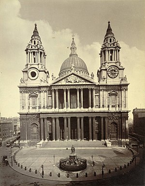 Statue Of Queen Anne, St Paul's Churchyard