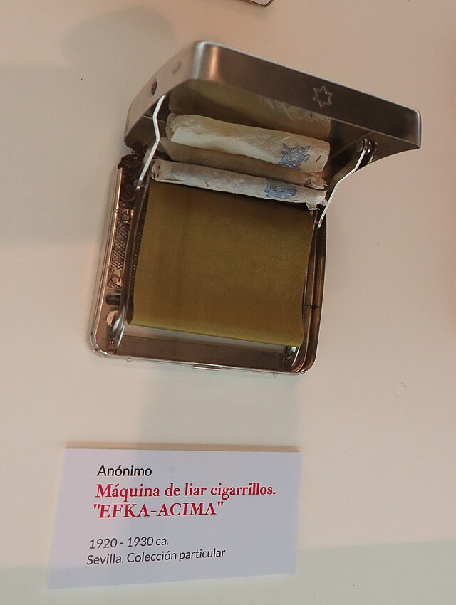 File:Liadora de cigarrillos, marca Vilaseca, 1920.jpg - Wikimedia