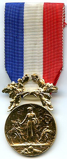 Miniatura per Medalha d'onor per acte de coratge e de devocion