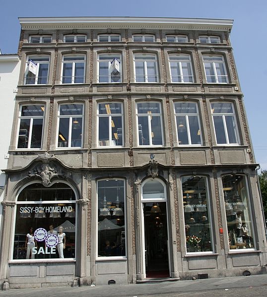 File:Maastricht - rijksmonument 27360 - Markt 55 20100710.jpg