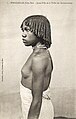 Madagascar-Jeune fille de la tribu des Zaramanampy.jpg
