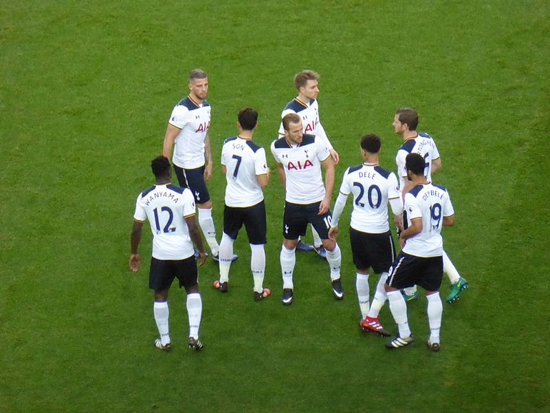 File:Manchester United v Tottenham Hotspur, December 2016 (08).JPG