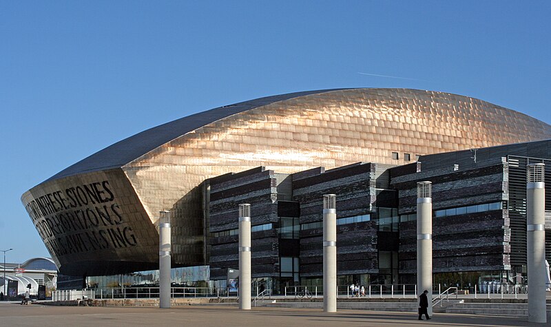 File:Millennium centre 2 (2989309011).jpg