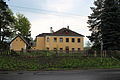 Čeština: Fara (dům číslo popisné 41) v Mníšku u Liberce (pohled ze severozápadu od Oldřichovské ulice). This is a photo of a cultural monument of the Czech Republic, number: 16744/5-4389. Památkový katalog  · MIS  · hledat obrázky  · hledat seznamy  · Wikidata