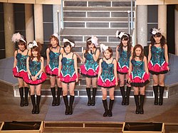 Morning Musume - Platinum 9 Visite Spring 2009.jpg