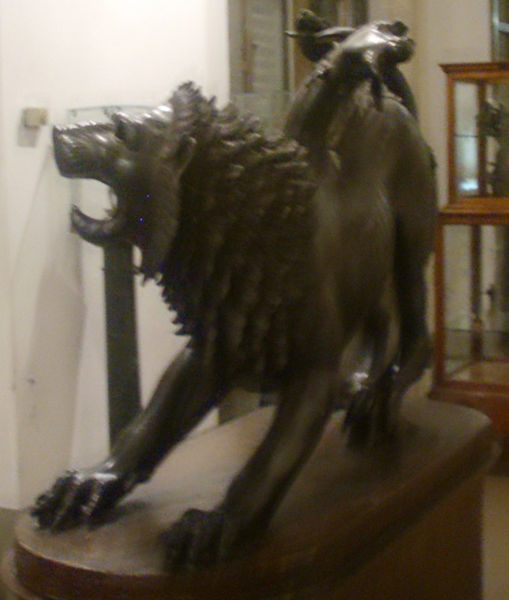 File:Museo archeologico di Firenze, La chimera d'arezzo 13.JPG