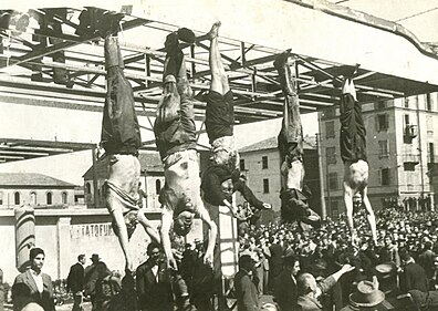 처형당한 무솔리니, 1945년 4월.