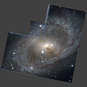 NGC 6300 hst 09042 R814B450.png