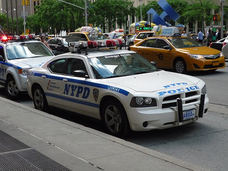 File:NYPD Dodge Charger (14949642112).jpg