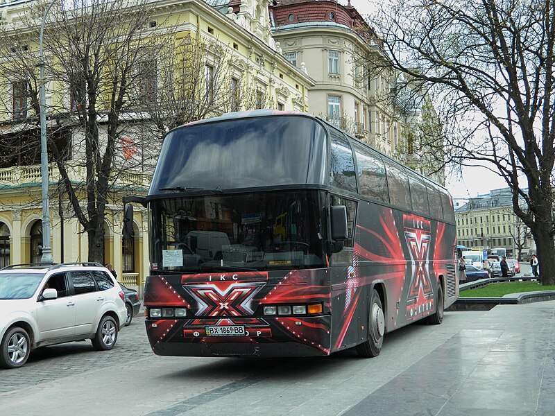 File:Neoplan Cityliner N116-3 X Factor.jpg