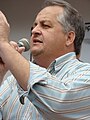 Nilson Bylaardt em discurso em frente ao comitê político, na campanha eleitoral de 2008.