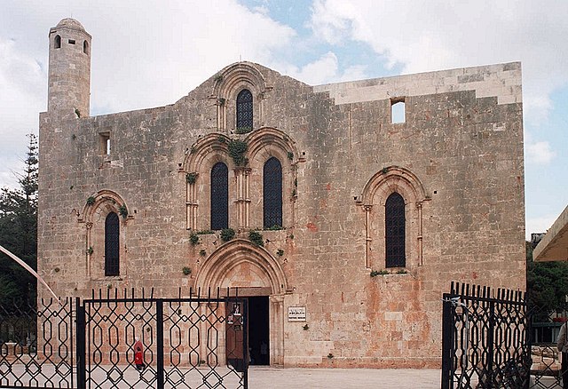 Extérieur de cathédrale médiévale