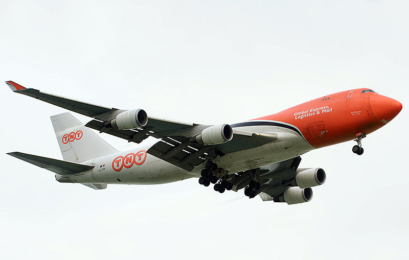 File:OO-THB B747-4HAERF TNT Airways (8281034504).jpg