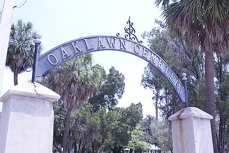 Oaklawn cemetery