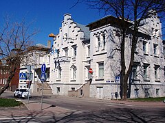 Ancien bâtiment administratif.