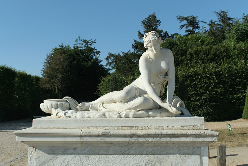 File:Parc de Versailles, parterre de Latone, Nymphe à la coquille, Auguste Suchetet d'ap. Antoine Coysevox 01.jpg