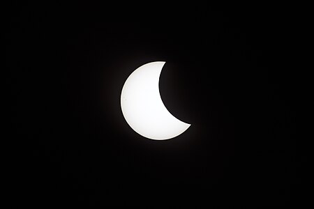 Fail:Partial Eclipse 8-21-17 on KSC 1.jpg