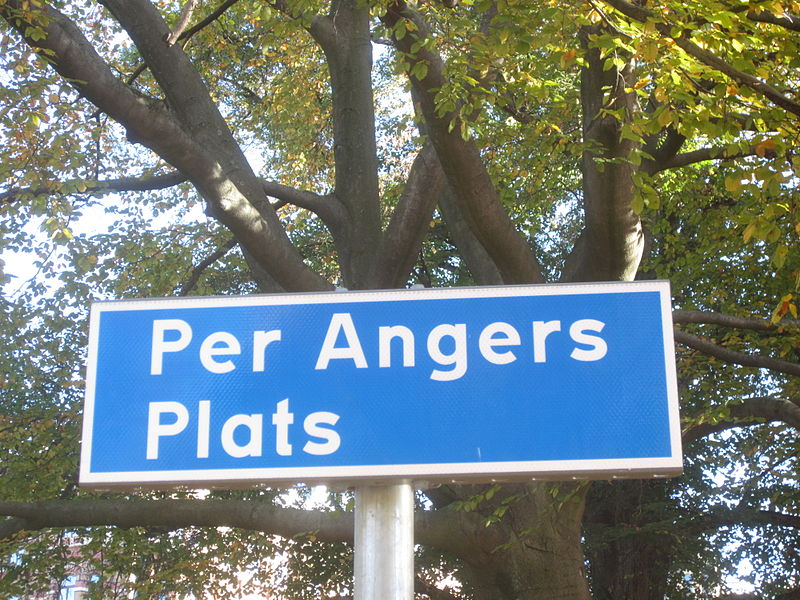 File:Per Angers Plats, skylt.JPG