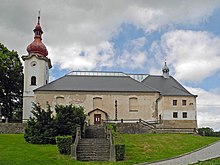 Kirche St. Nikolaus mit neuem Dach