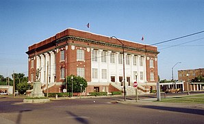 Phillips County Courthouse, opført på NRHP siden 1977 [1]