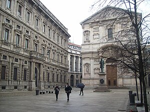 San Fedele Square with Palazzo Marino on the left and San Fedele Church on the back Piazza San Fedele Milano.jpg