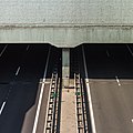 Prinses Margriettunnel onder het Prinses Margrietkanaal door.