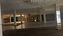 The former Sears store at the mall in 2023 Puente Hills Mall former Sears.jpg